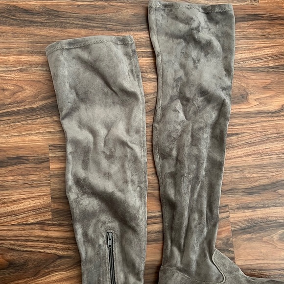 🌻HP🌻NWOT J/Slides Petra Over The Knee Sneaker Boots - Picture 12 of 17